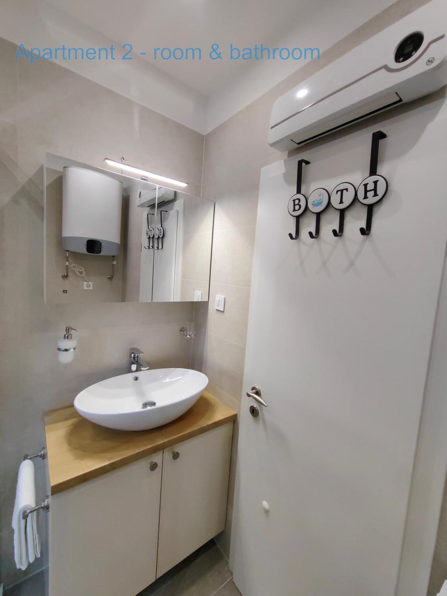 Relax And Enjoy Apartments Split Buitenkant foto