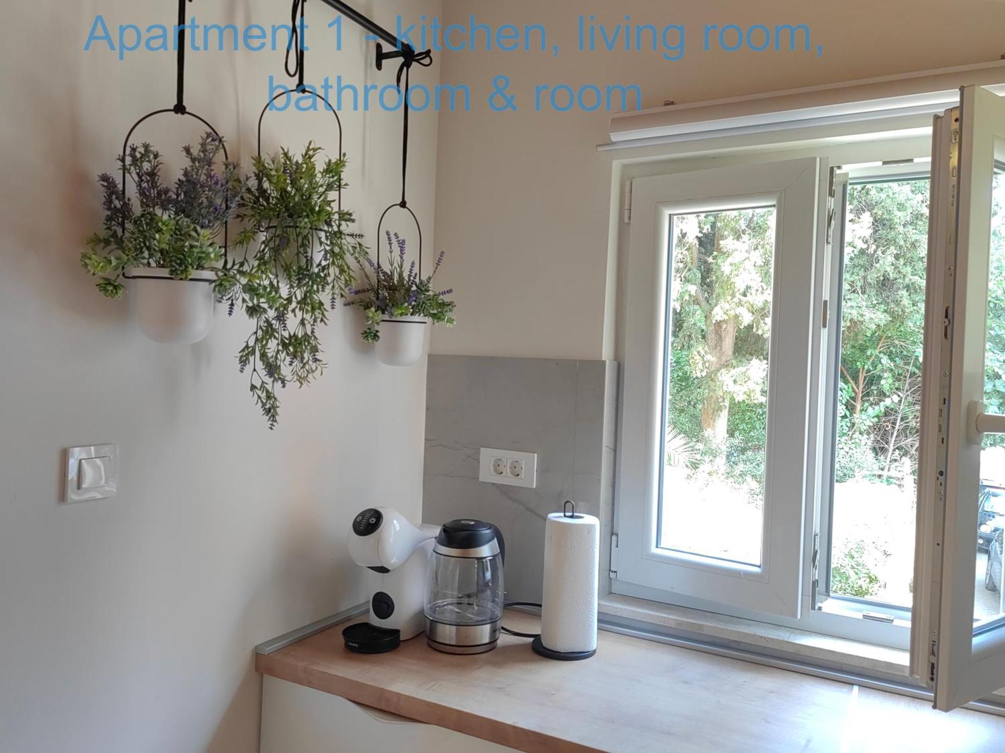 Relax And Enjoy Apartments Split Buitenkant foto