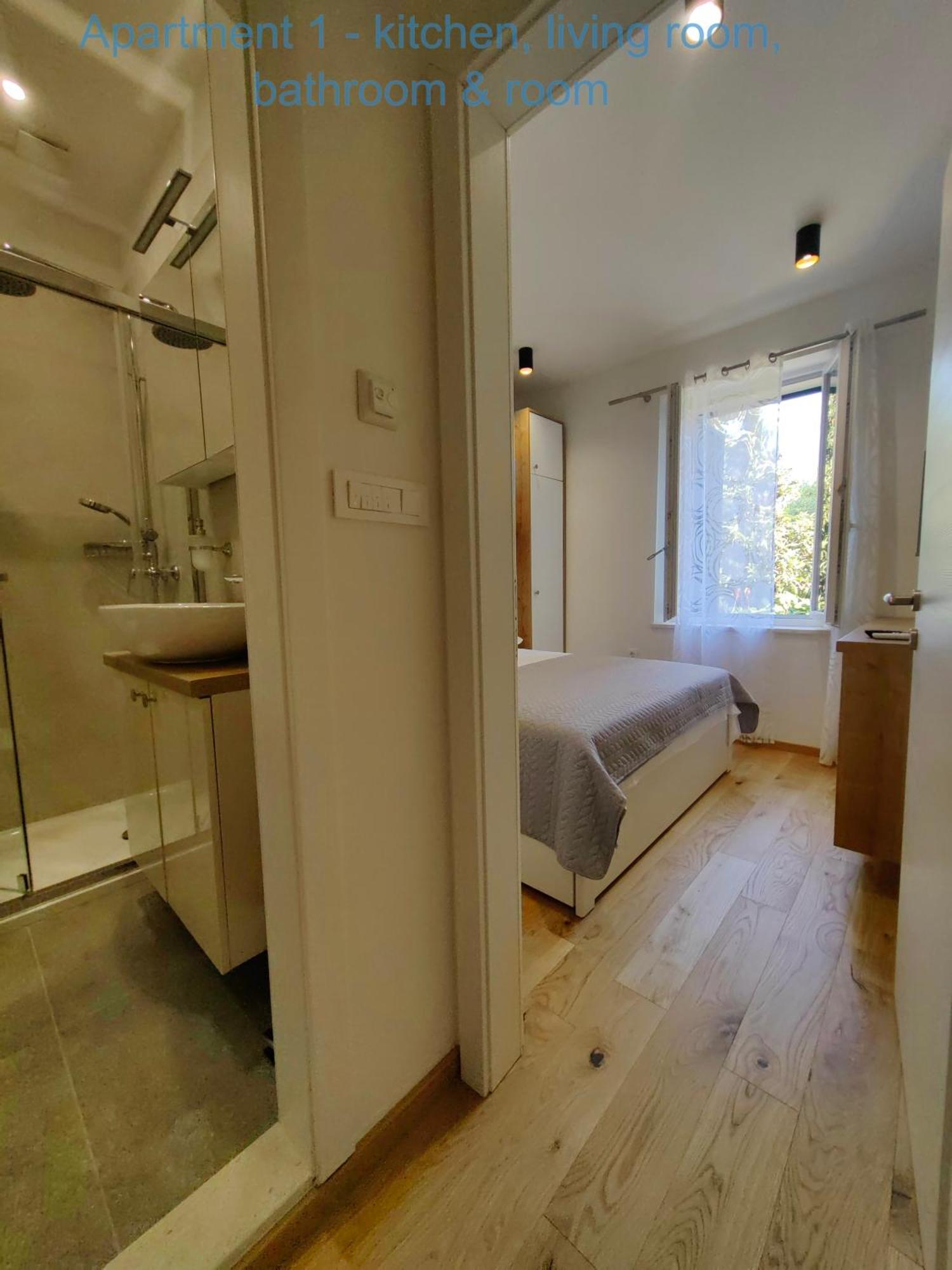 Relax And Enjoy Apartments Split Buitenkant foto
